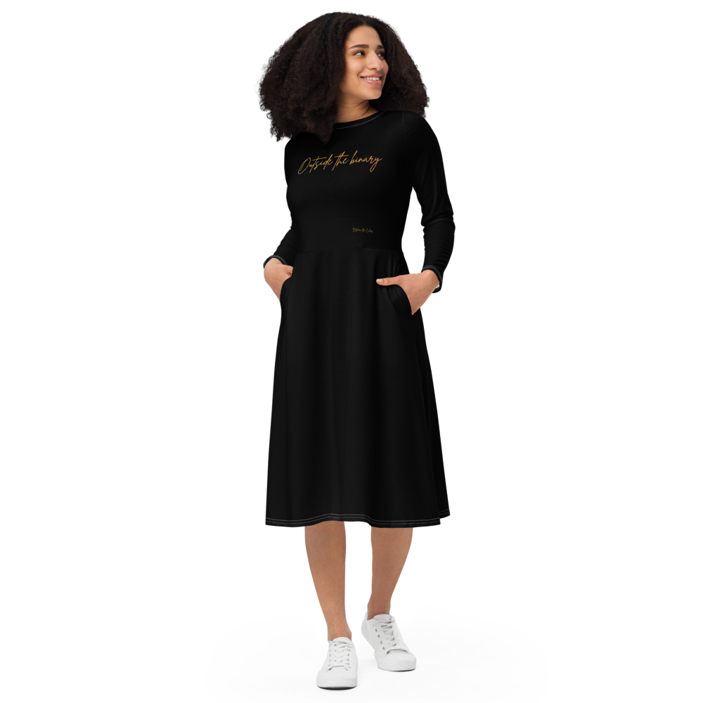 Outside the Binary Midikleid weiß Vorderansicht – genderless Kleid, queer Style, Unisex fashion