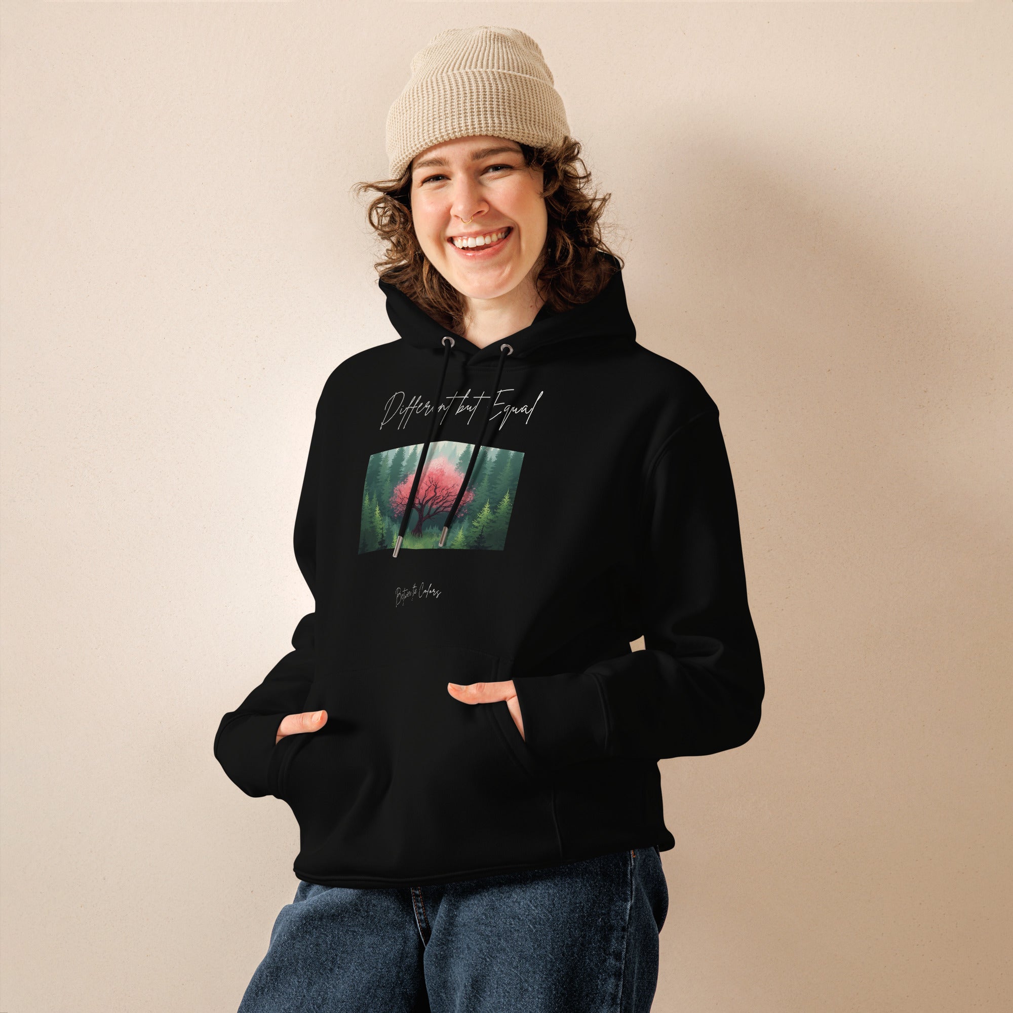 Different but Equal Eco-Hoodie schwarz Detailansicht – Unisex Hoodie, queer Style, gender-neutral fashion
