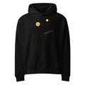Outside the Binary Unisex Oversized Hoodie schwarz Vorderansicht – non-binary Hoodie, queer fashion, LGBTQ+ clothing